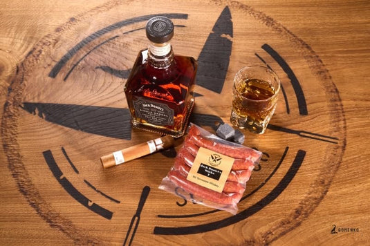 Dreierlei SALAMI STICKS in edler Geschenkbox | JACKY + FEUER + WHISKY Salami | 430 Gramm | eigene Herstellung | Männergeschenk | Pfefferbeißer | Rauchpeitschen